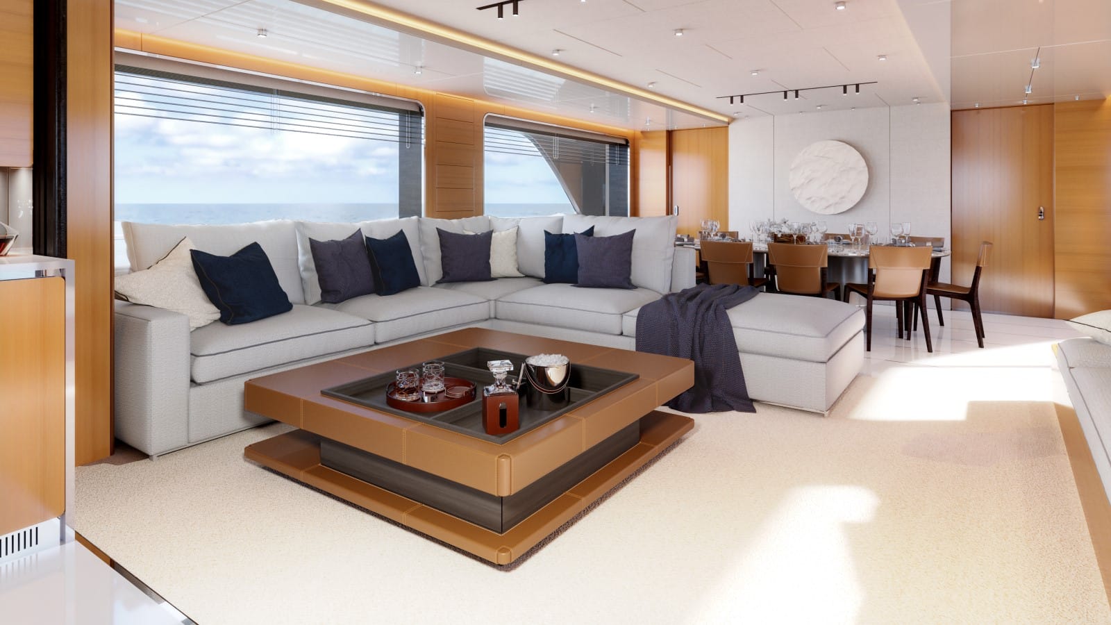 Ocean Alexander 35P master cabin